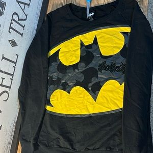 Batman EUC Black Yellow Batman Large Logo Jewel Detail Sweatshirt Sz Large